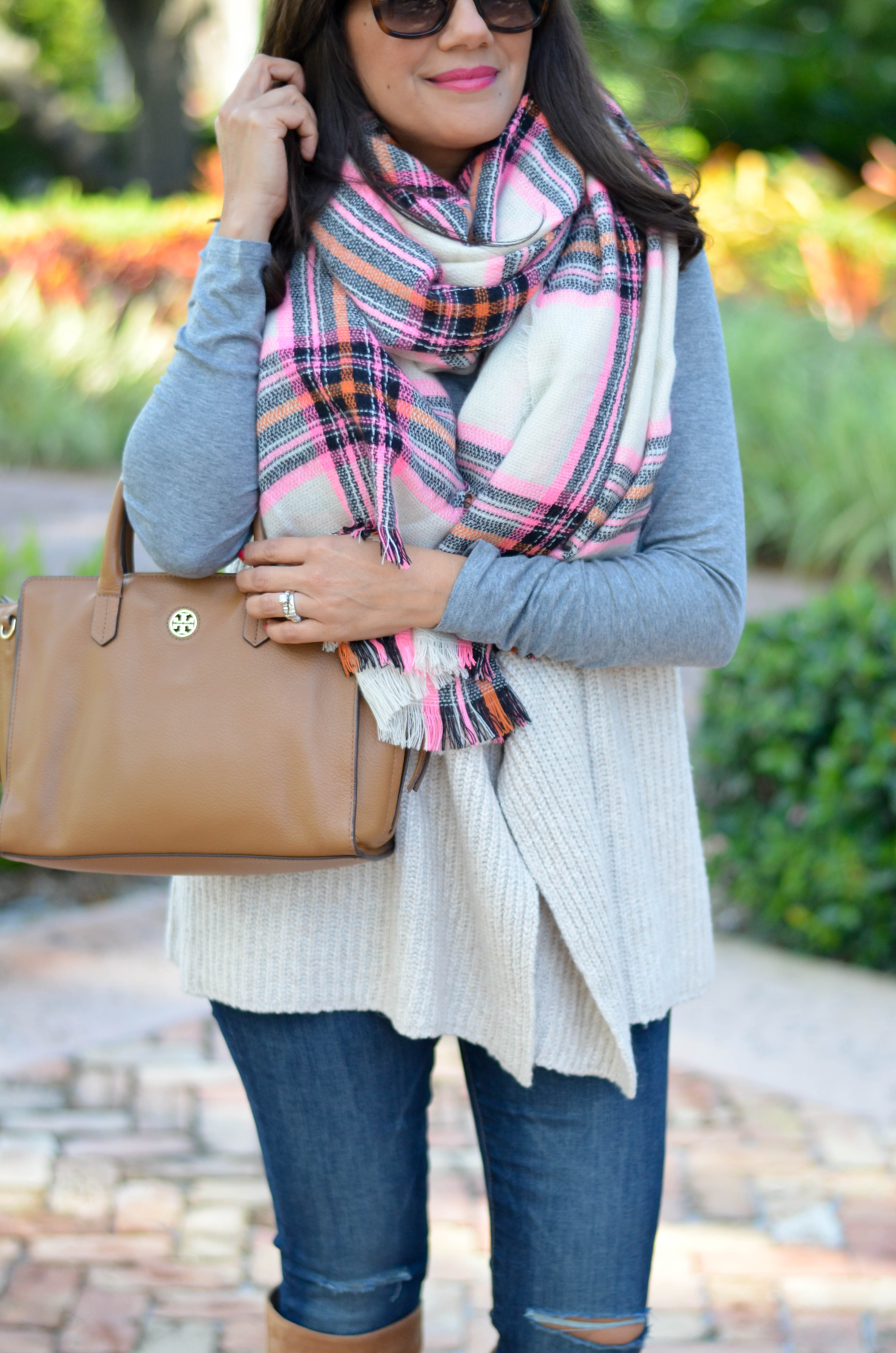 pink-plaid-blanket-scarf-5