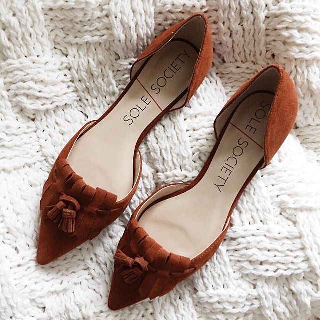 velvet-dorsay-flats