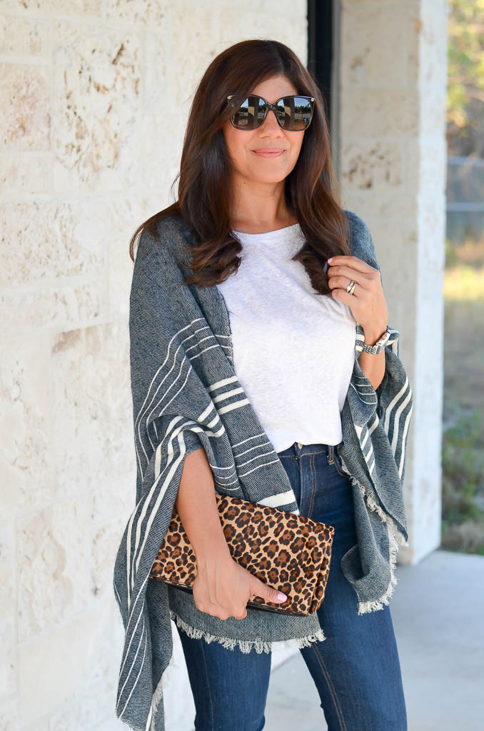 Desiree, Lifestyle Blogger of Beautifully Seaside, shares tips on styling the fall cape scarf