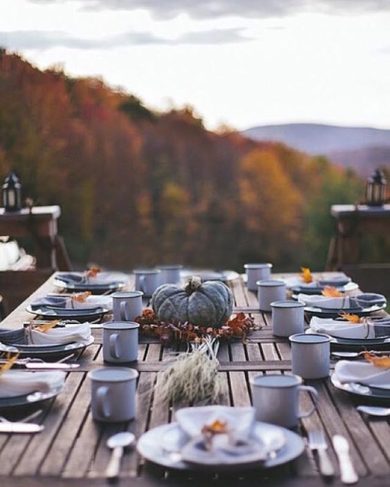 autumn table setting