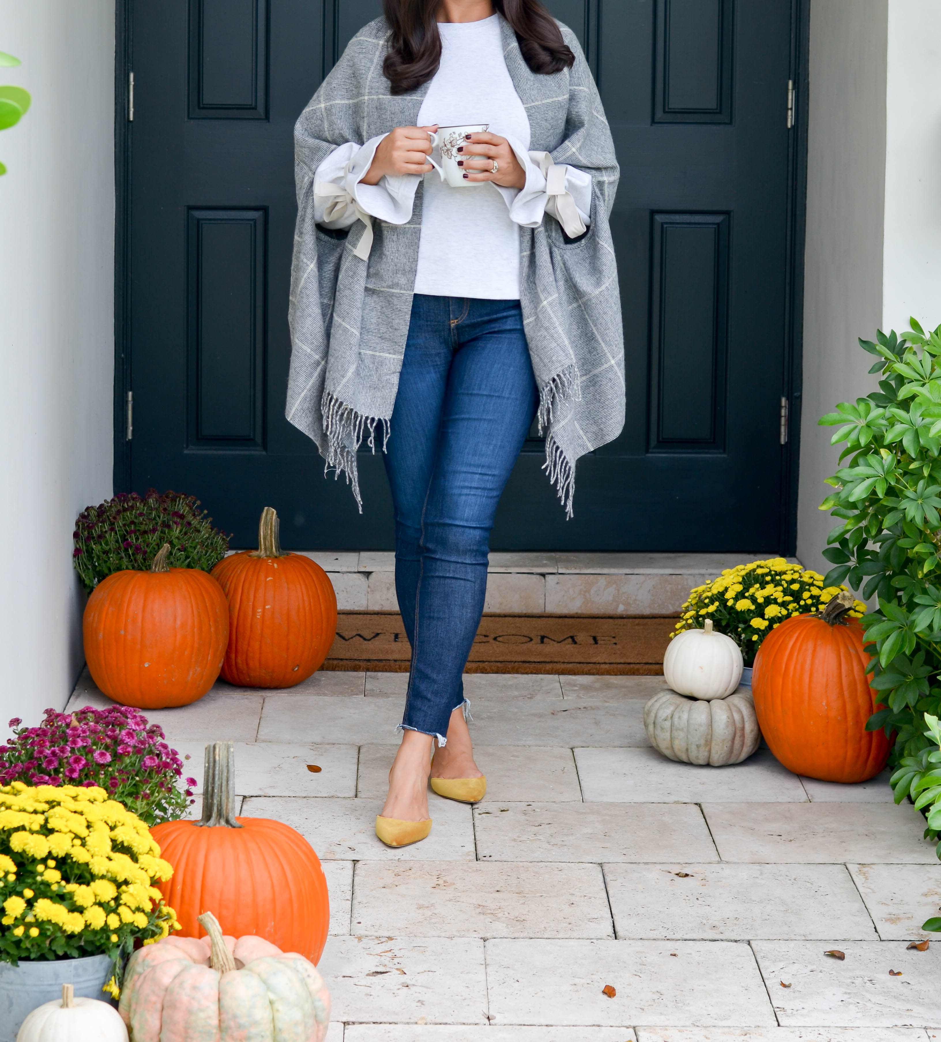 5 COZY CAPES FOR FALL