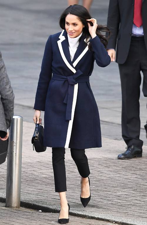 DOES MEGHAN MARKLE LOVE J.CREW? by Beautifully Seaside Meghan wearing tipped wrapped J.Crew coat