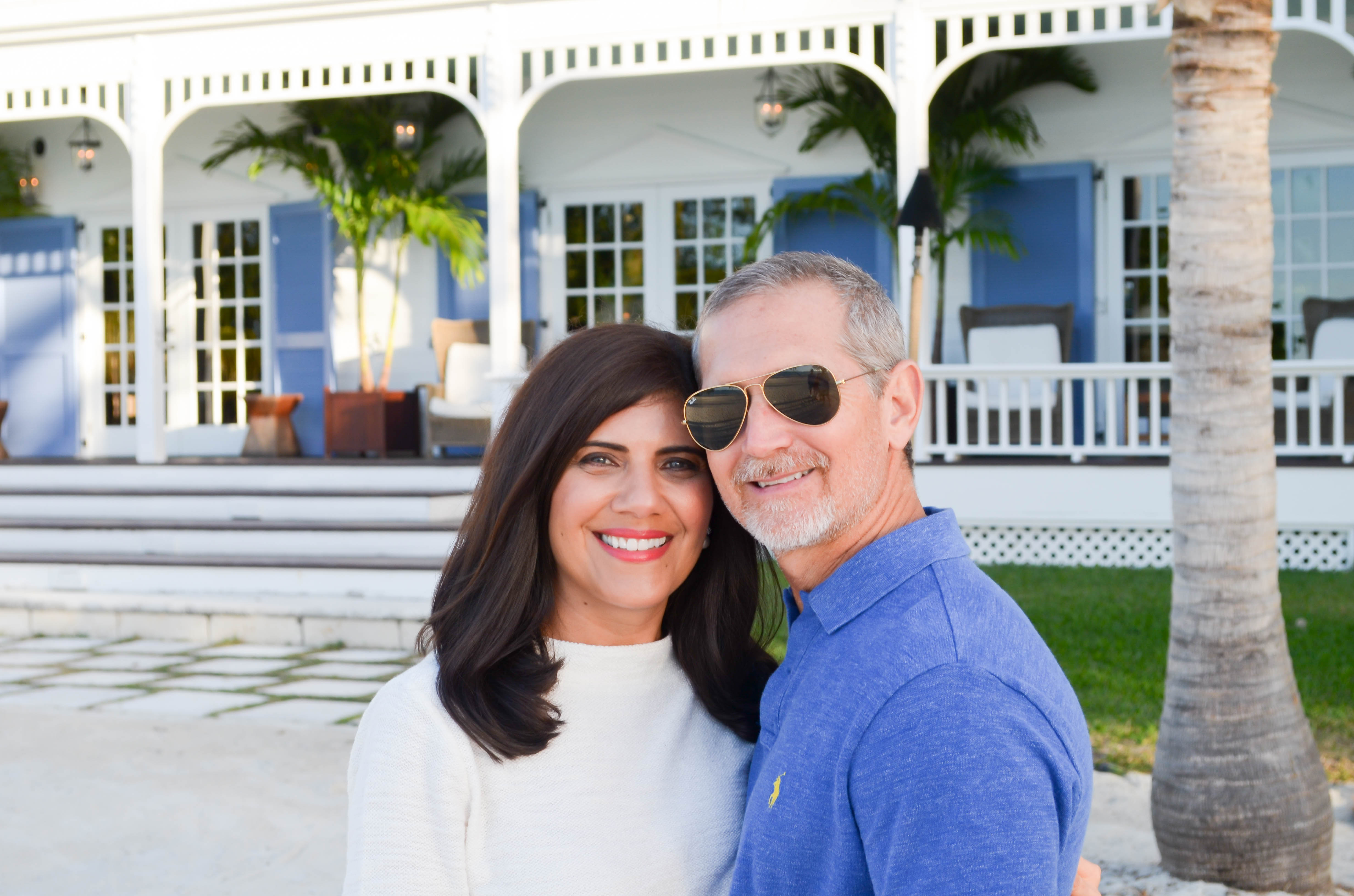 FAMILY CHRISTMAS PHOTO TRADITION- Beautifully Seaside