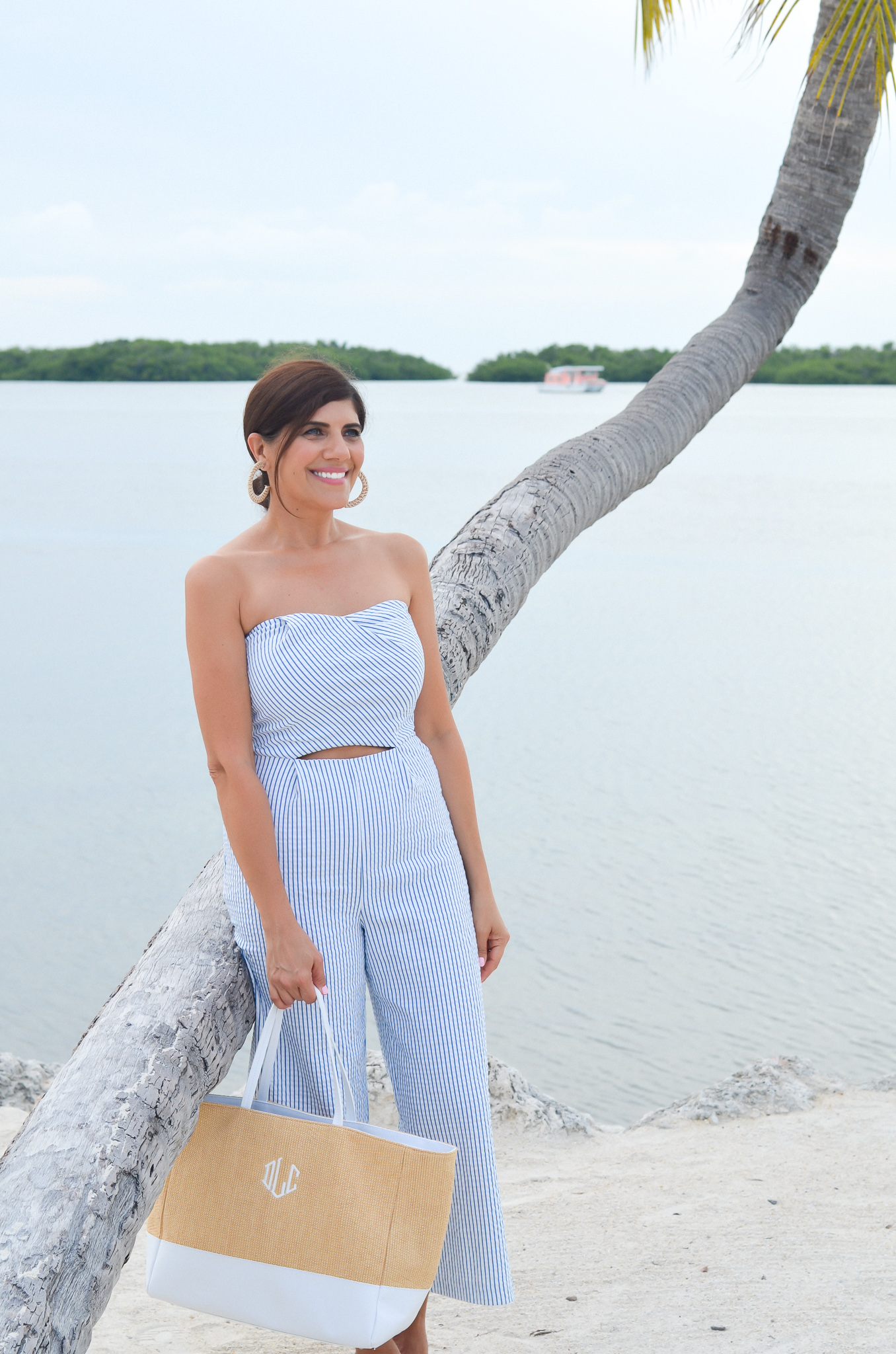 SUMMER OUTFIT AND MONOGRAM TOTE BAG - Beautifully Seaside