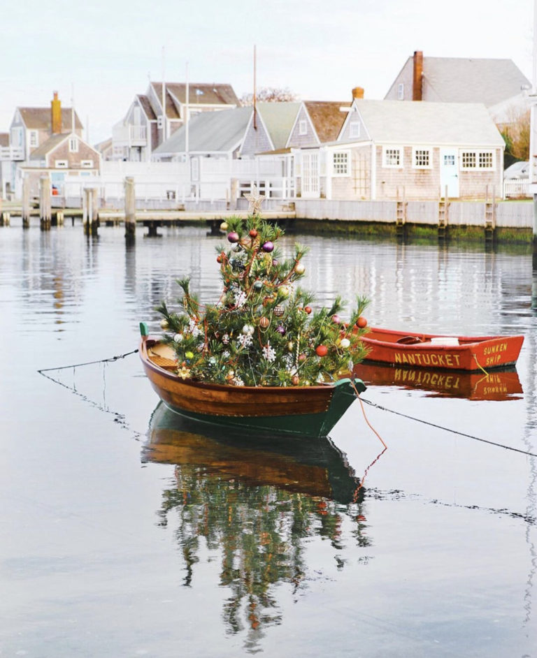 THE NANTUCKET LOVER GIFT GUIDE + MORE