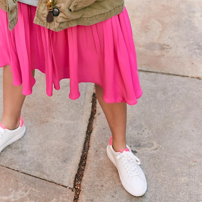 INTRODUCING J.CREW WEEKEND + THEIR VACATION SHOP IS OPEN