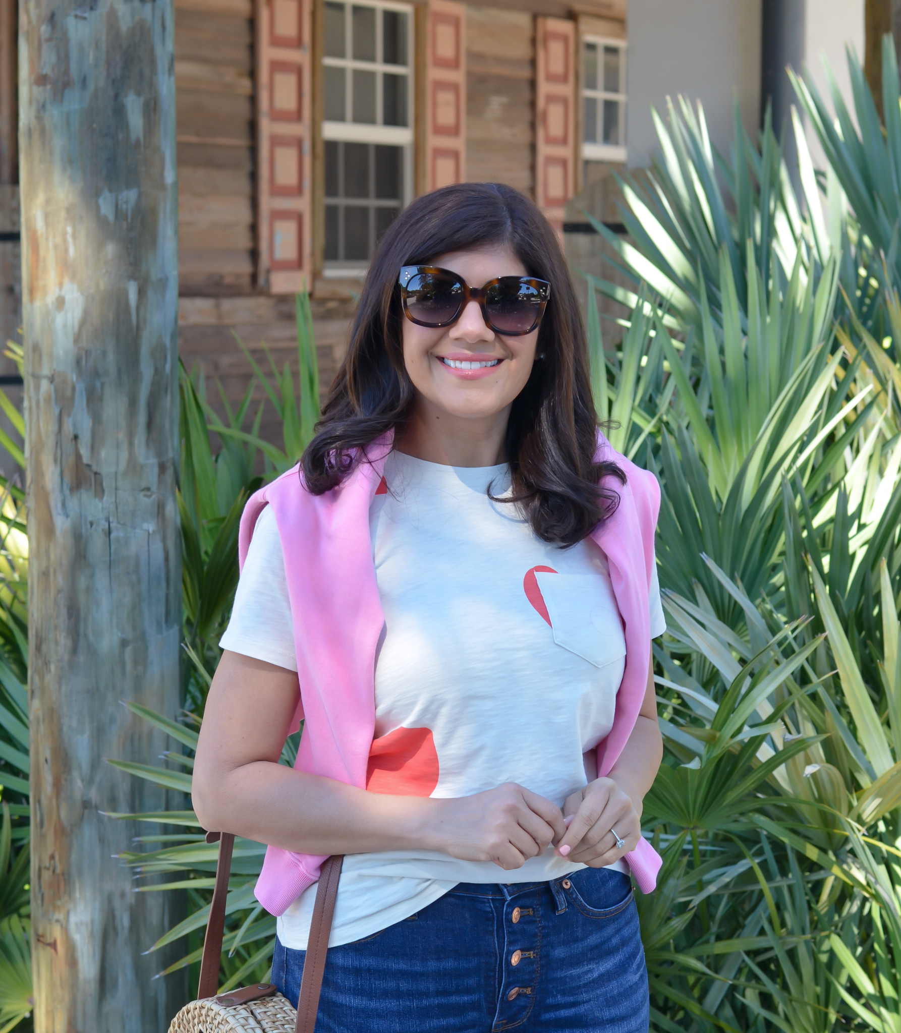 CASUAL VALENTINE'S DAY LOOK - Beautifully Seaside