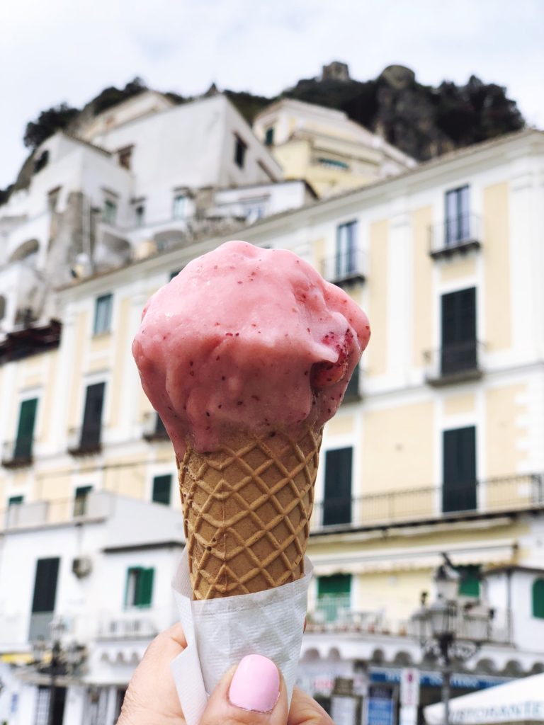 THE ULTIMATE WEEKEND SALES LIST