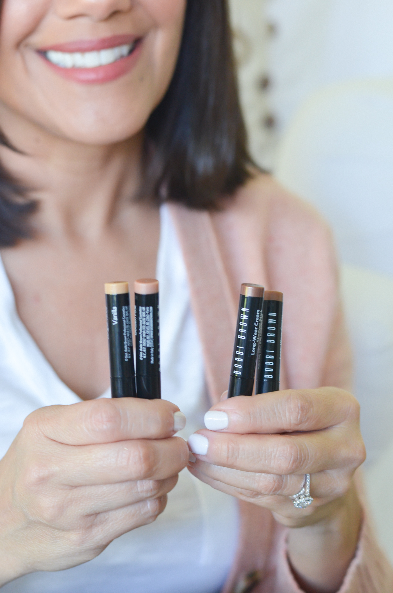 Bobbi Brown Cream Eyeshadow Sticks- Desiree Leone of Beautifully Seaside