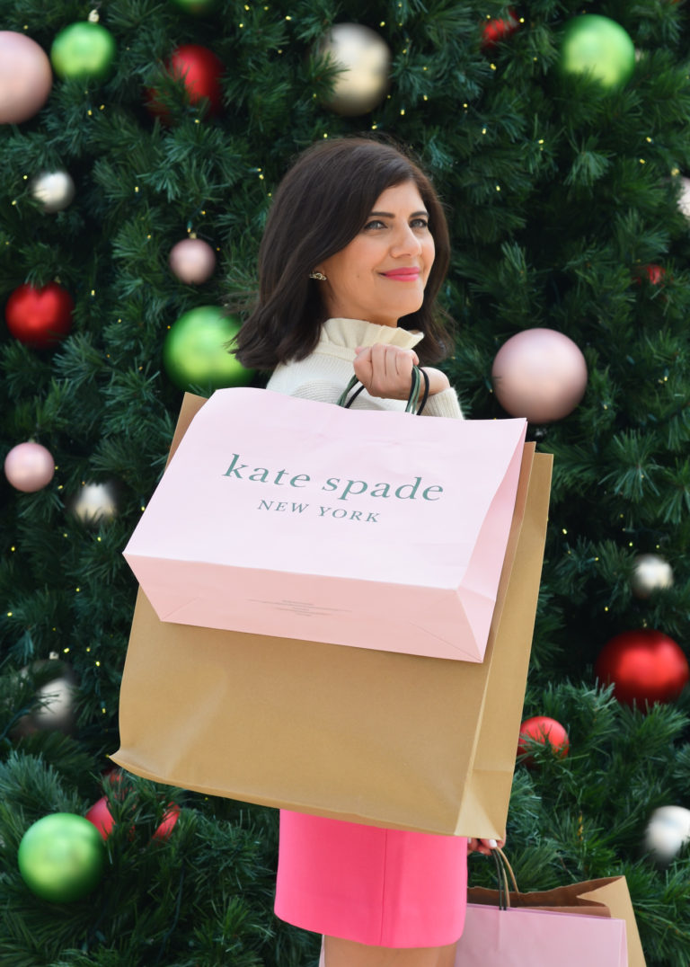 HOLIDAY SHOPPING AT PALM BEACH OUTLETS