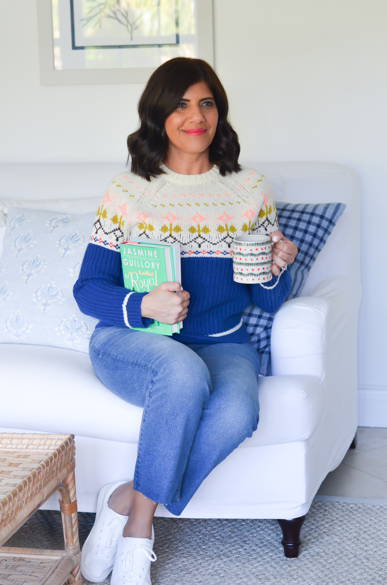 Fair isle sweater season is here and Desiree Leone of Beautifully Seaside is sharing all her favorites for the holiday season.