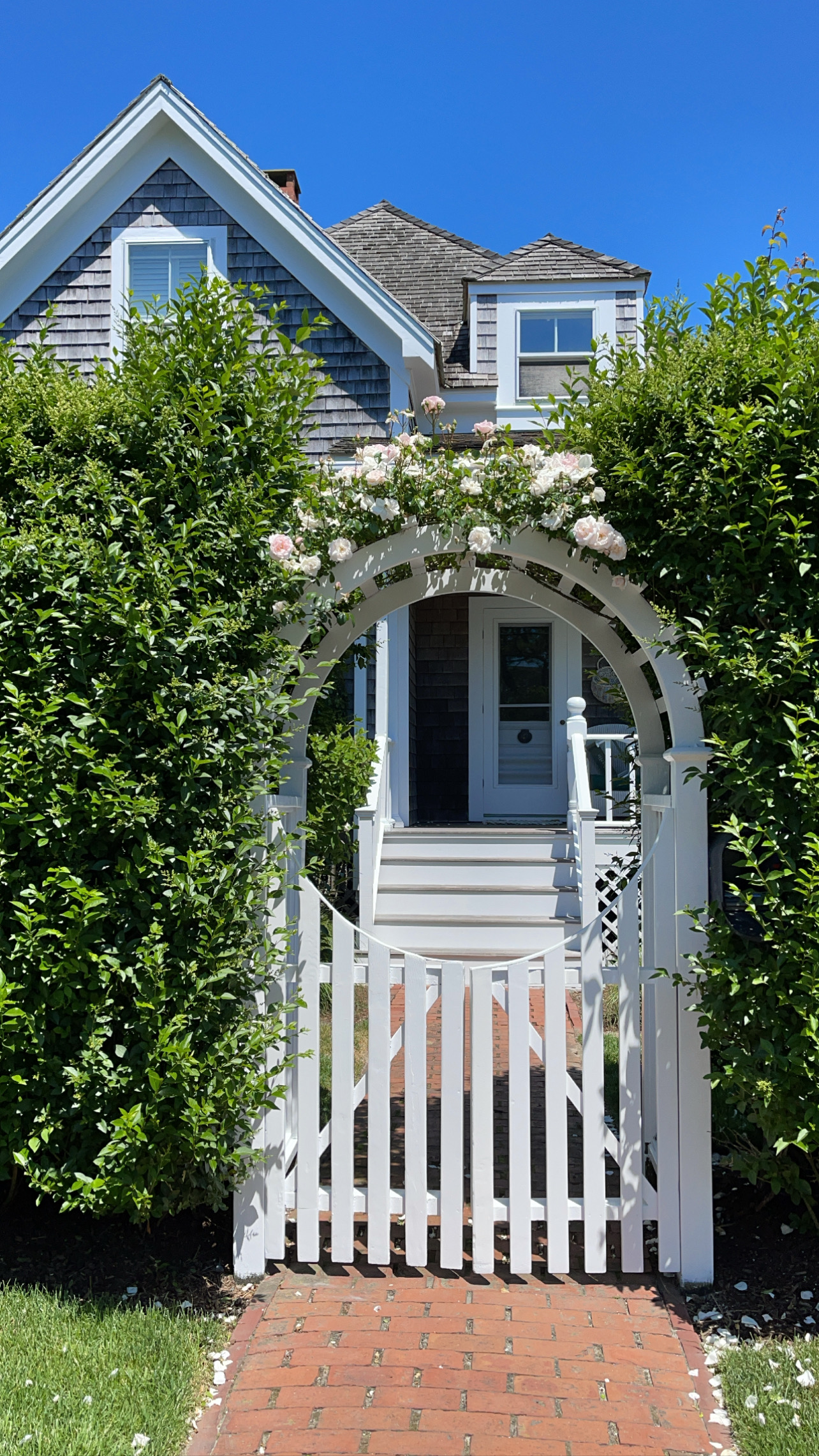 5 THINGS I'M LOVING THIS WEEK- Nantucket