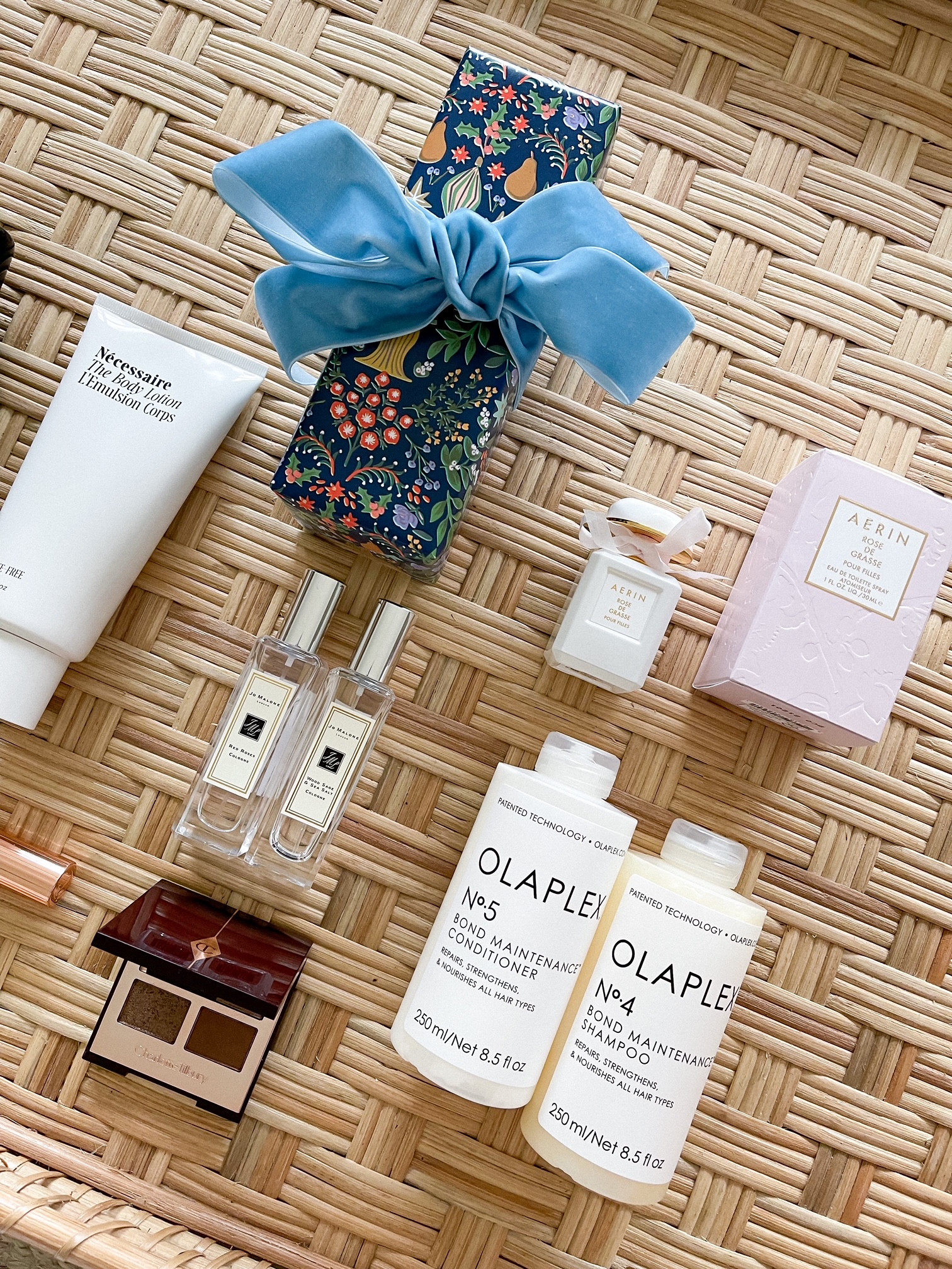 BEAUTY GIFTS FOR THE HOLIDAYS WITH NORDSTROM