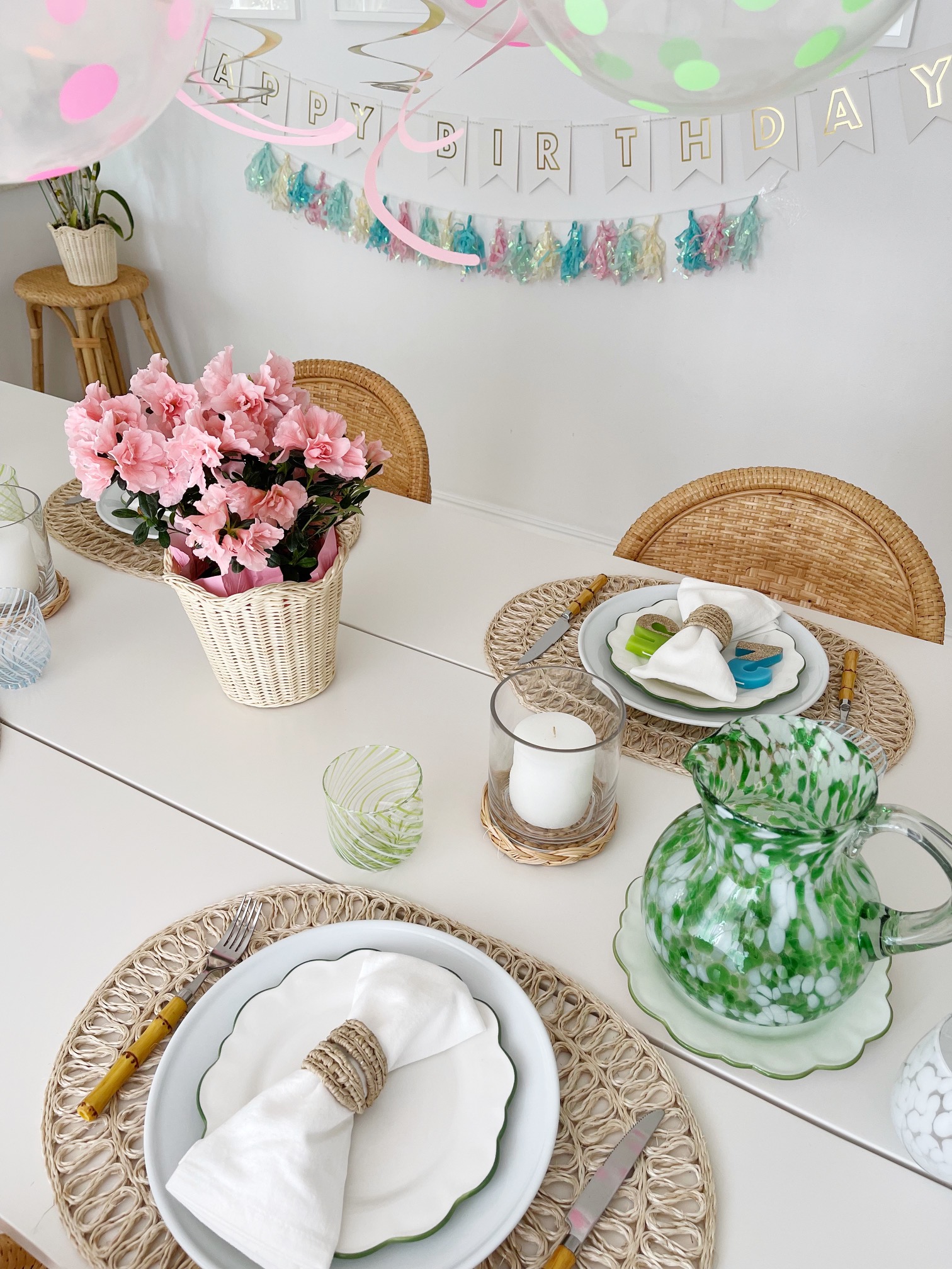 A 25TH BIRTHDAY SPRING TABLESCAPE FOR GIRLS