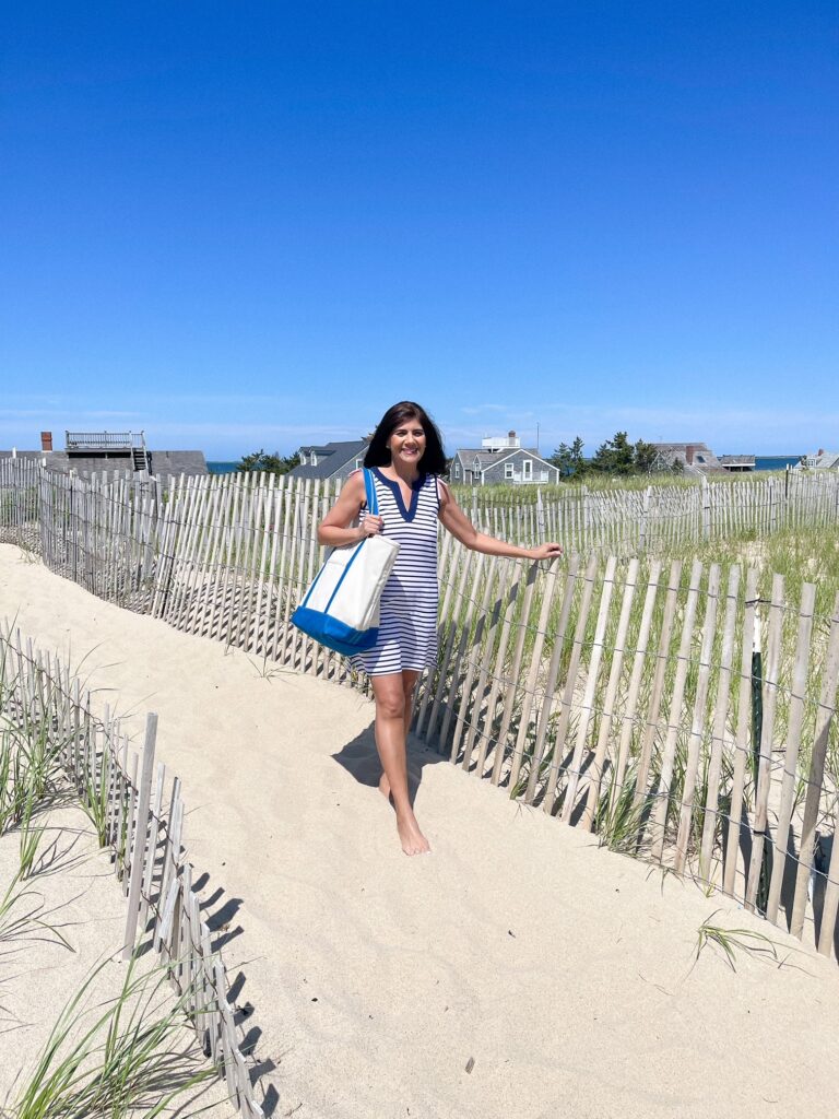Desiree Leone of Beautifully Seaside shares her top essentials for the perfect beach day to incorporate this summer.