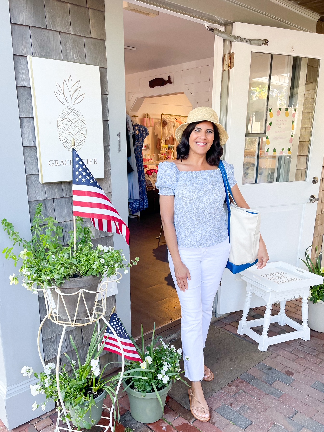 Desiree Leone of Beautifully Seaside features the benefits of a summer capsule wardrobe, including the best styles for this summer.