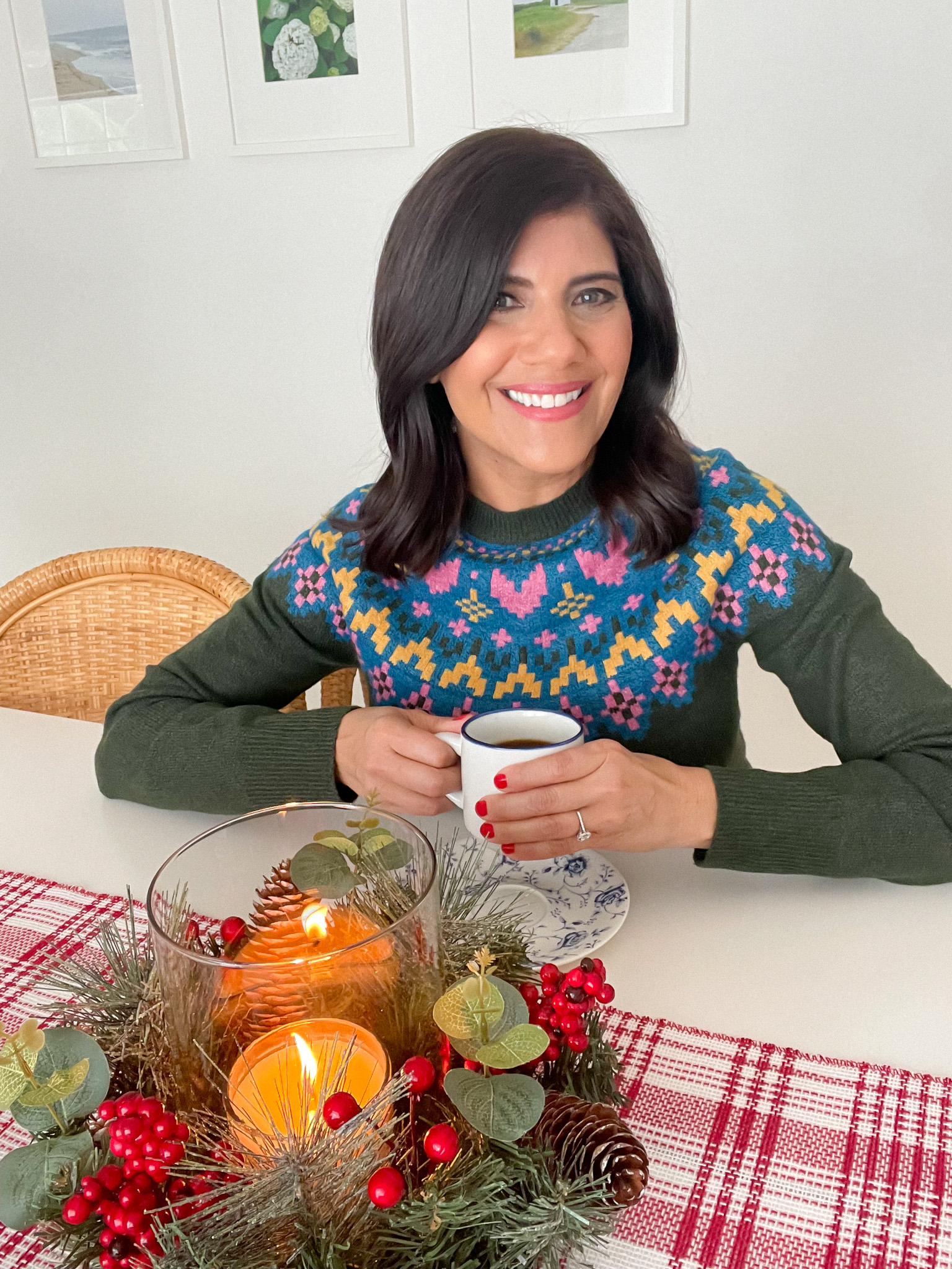 Desiree Leone of Beautifully Seaside features 3 festive holiday outfits with Walmart. 