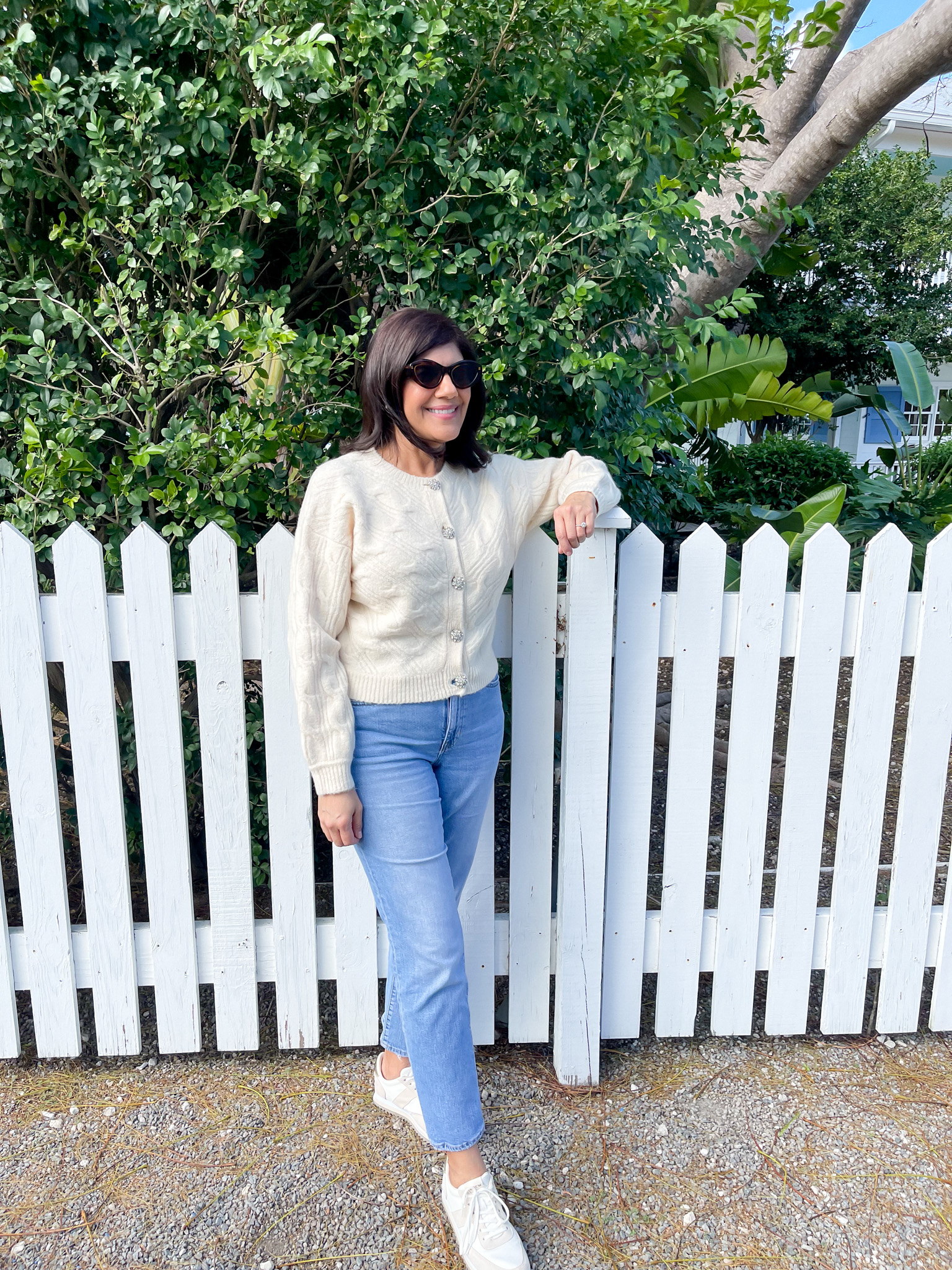 Desiree Leone of Beautifully Seaside shares the cutest sale finds to wear now.