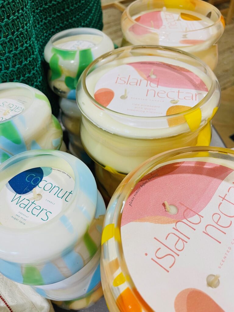 SATURDAY SHOPPING WITH DESI