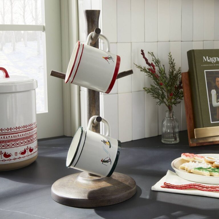 NEW HOLIDAY DECOR AT TARGET