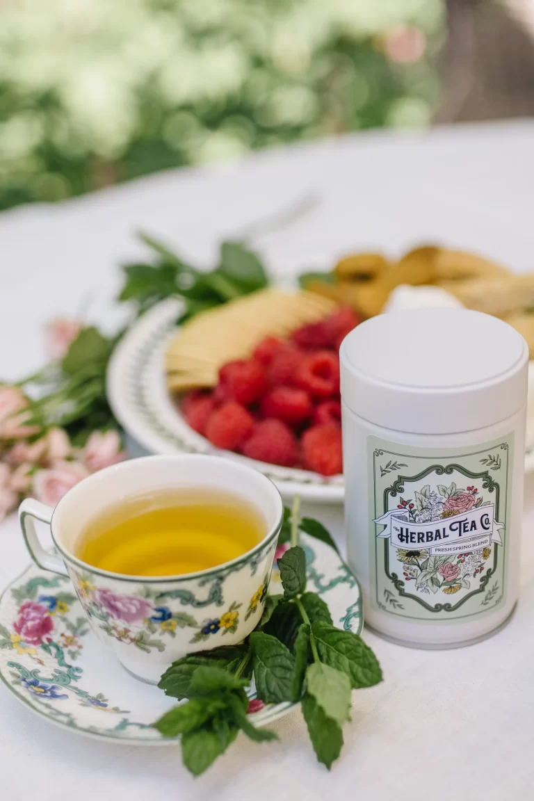 EXCLUSIVE DEALS AND NEW ARRIVALS IN THE BEAUTIFULLY SEASIDE MARKET