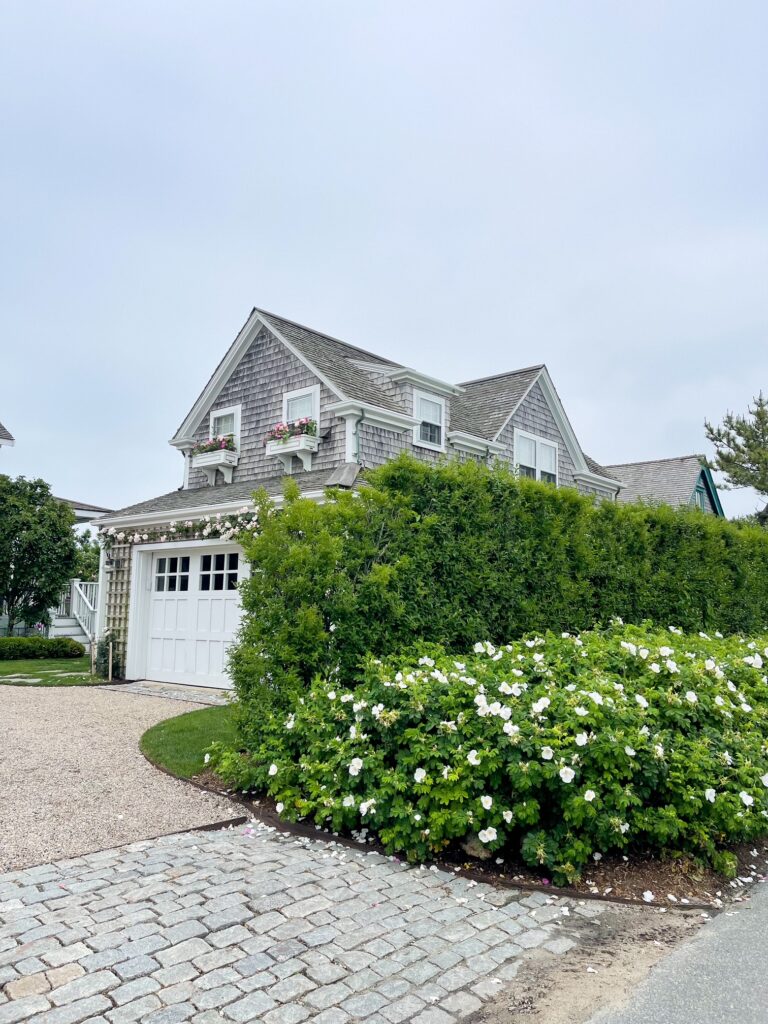 Desiree Leone of Beautifully Seaside shares, The Easiest Way to Make Your Home Feel Like a Beach Cottage for summer.