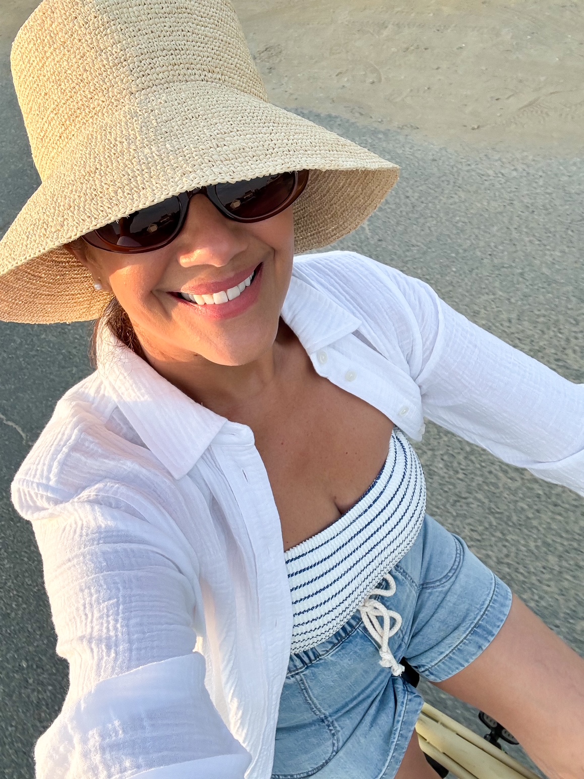 Nantucket-Inspired Summer Sale Finds from J.Crew I’m Loving Right Now, including three outfits I wore and loved while on island.