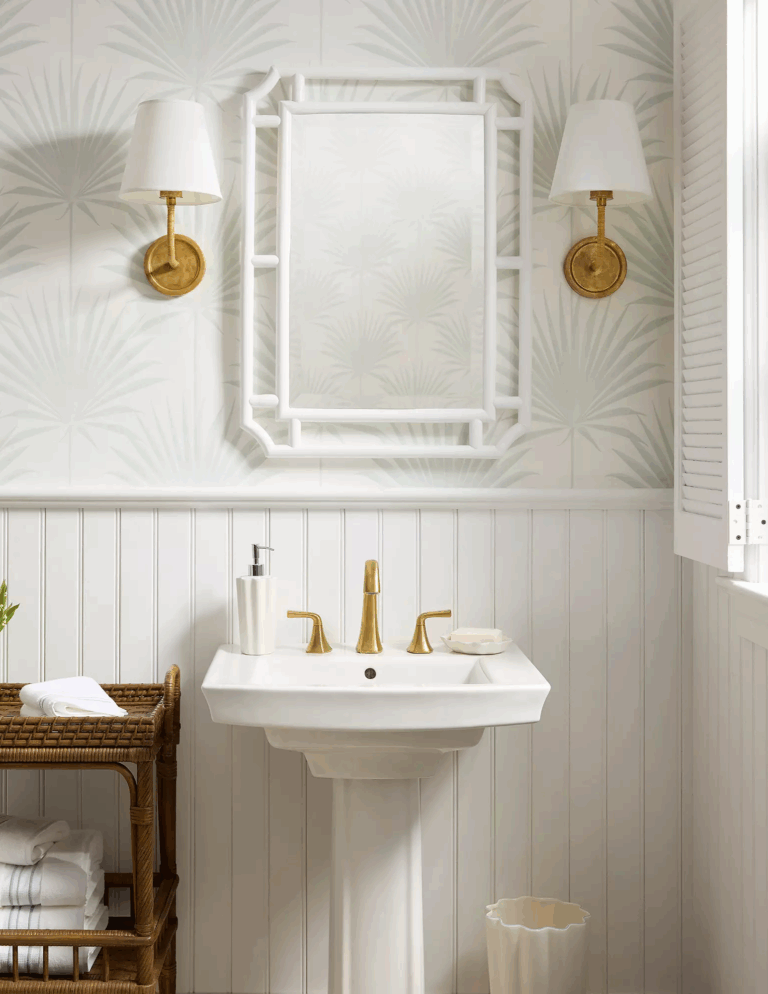 Charming guest bathroom updates I’m loving right now that are perfect for updating your space this season.